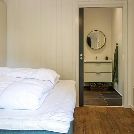 Semesterbostad Lovely In With Kitchen *